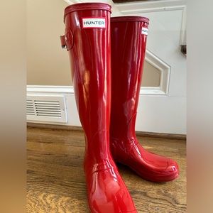 Authentic high gloss red Hunter boots